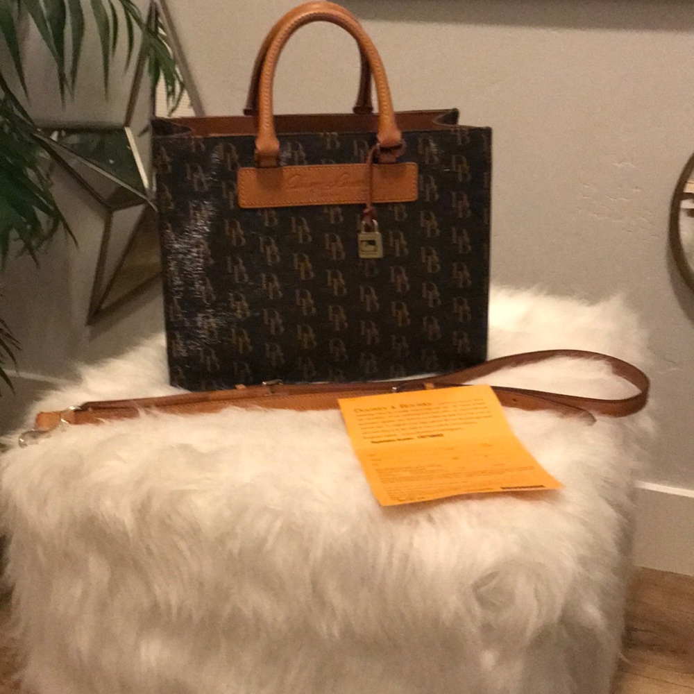 Dooney & Bourke Signature Janine Satchel